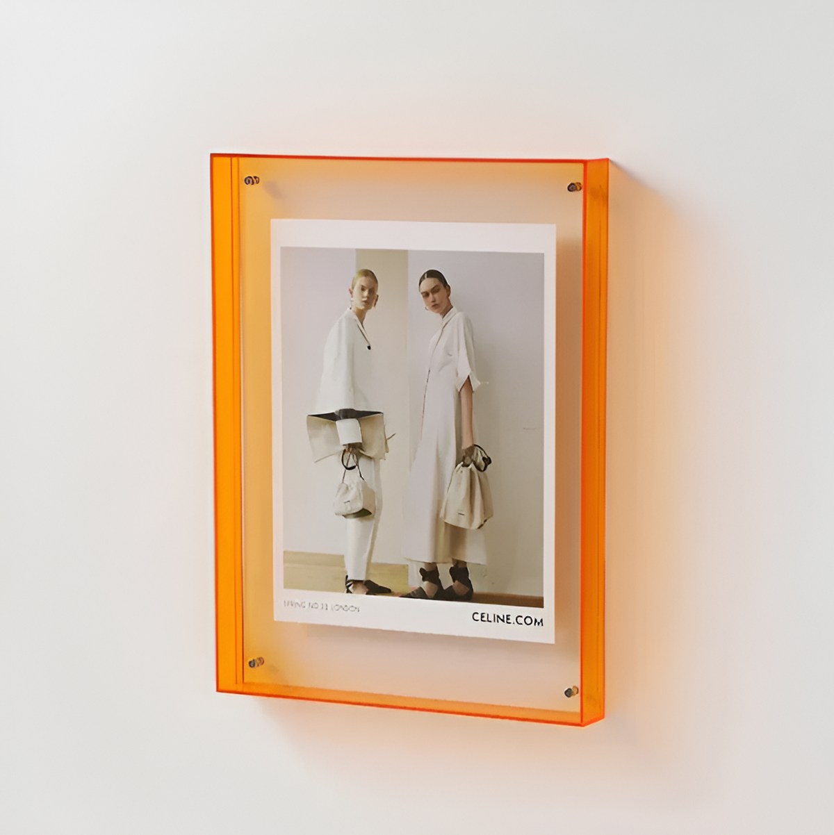 Seravina Clear Acrylic Photo Frame