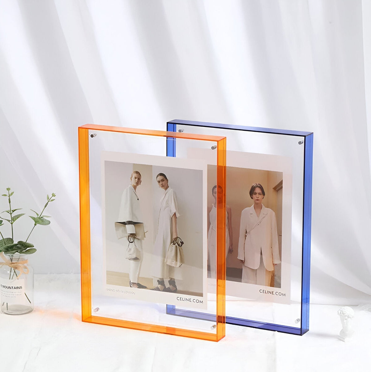 Seravina Clear Acrylic Photo Frame