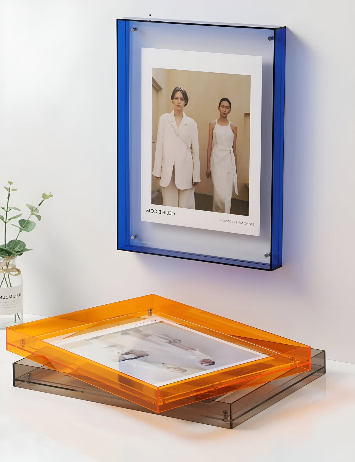 Seravina Clear Acrylic Photo Frame