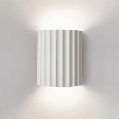 Ribbed Resin Wall Lamp