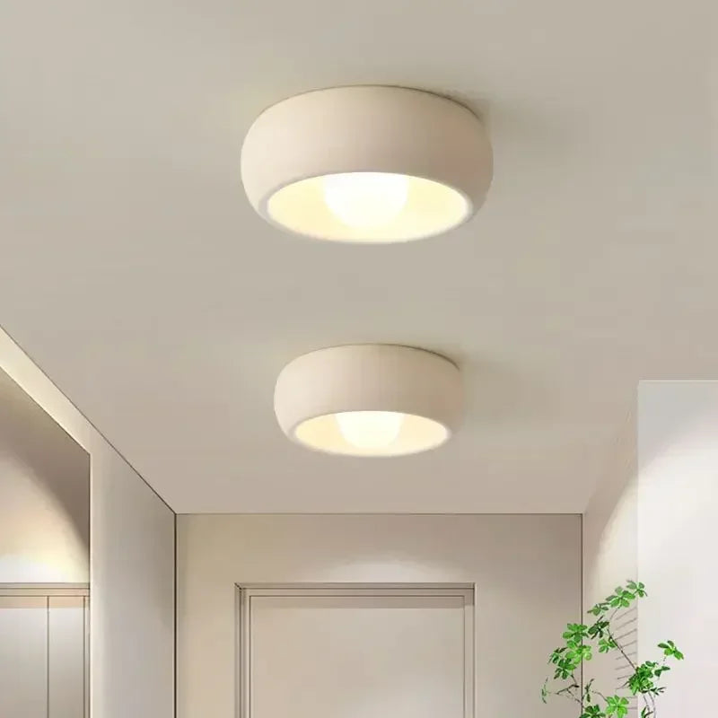Minimalist Round Flush Mount Ceiling Lamp