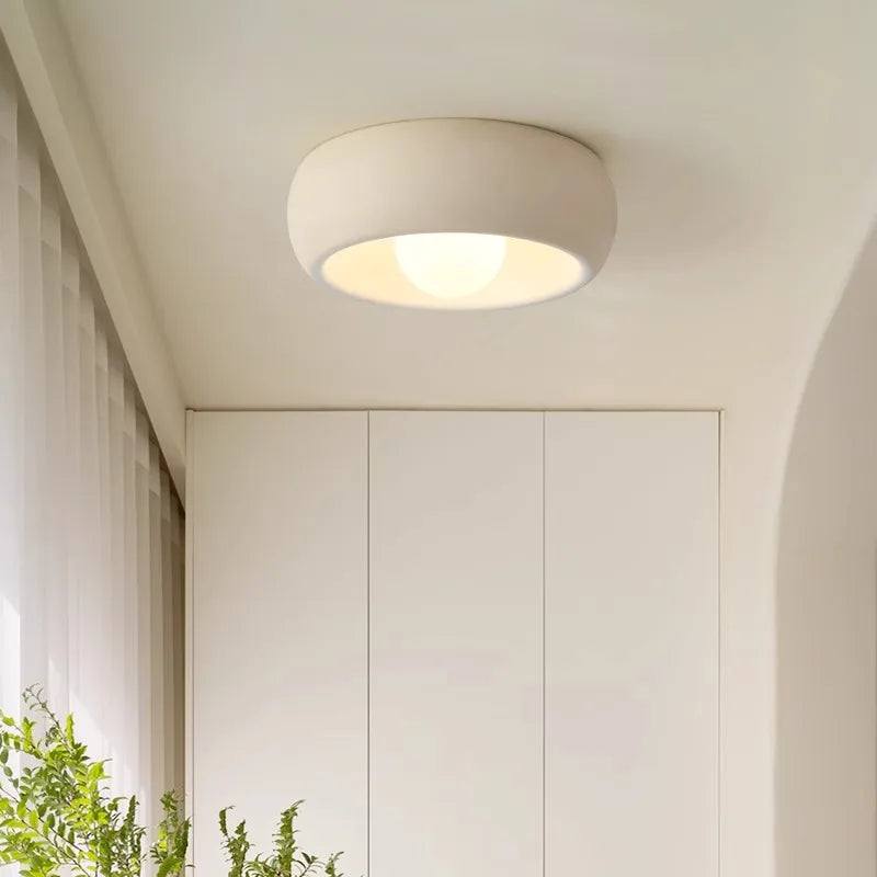 Minimalist Round Flush Mount Ceiling Lamp