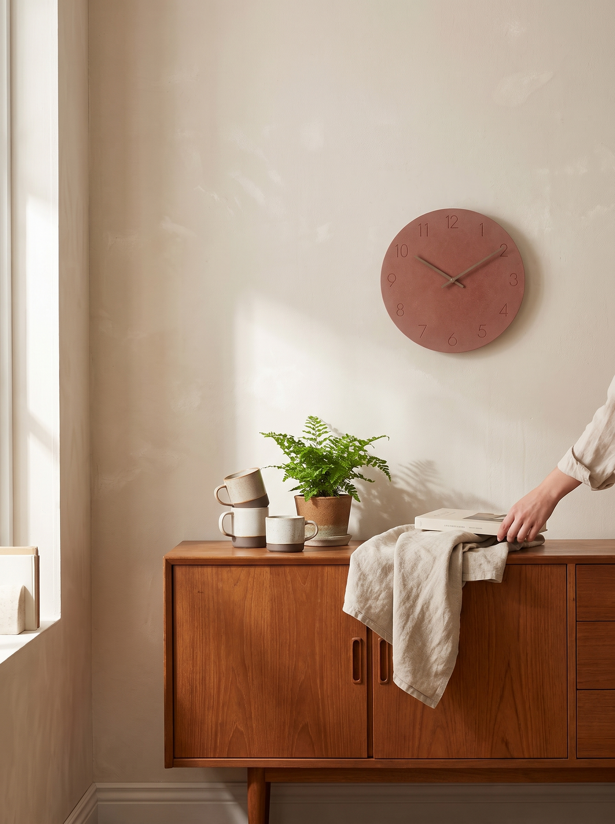 Nork Minimalist Wall Clock in a lifestyle setting