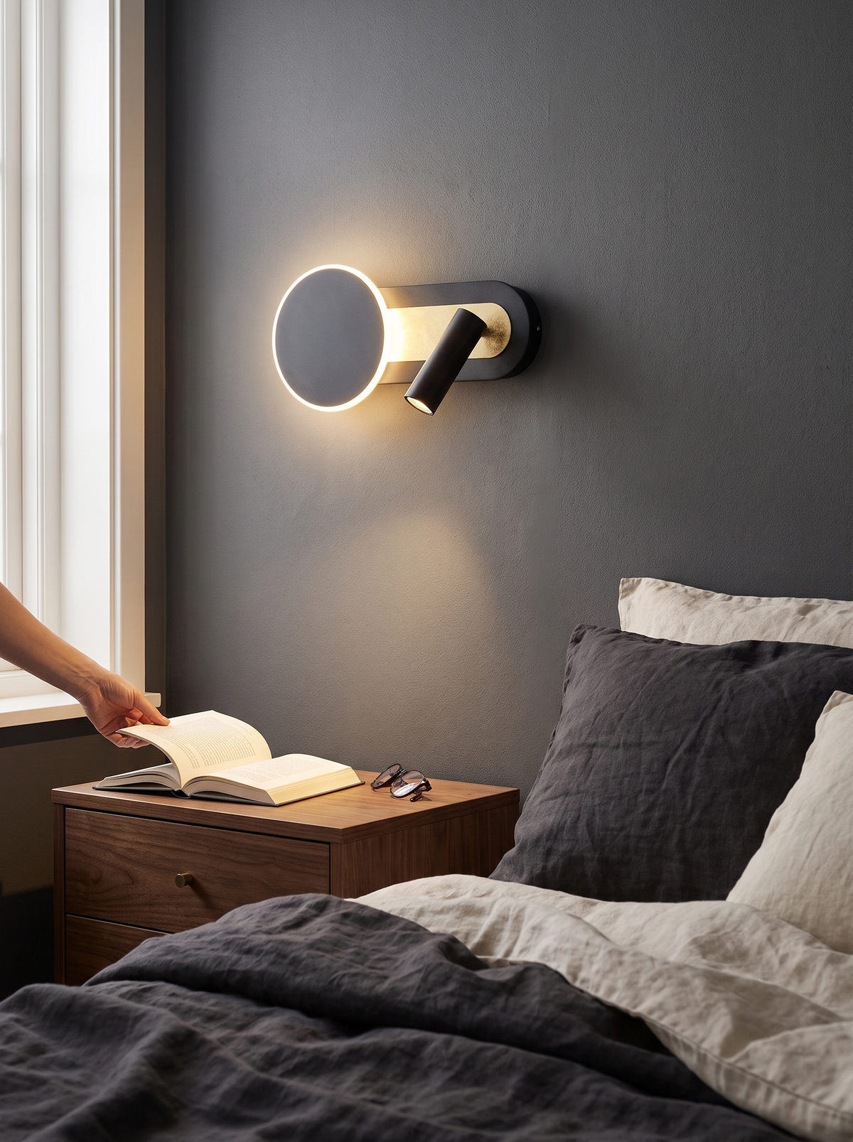 Sleek Ambience, Precision Light