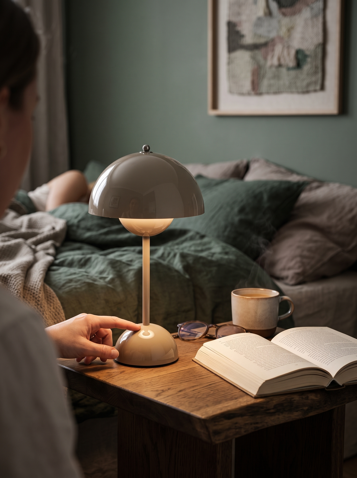 Soft, Modern Illumination