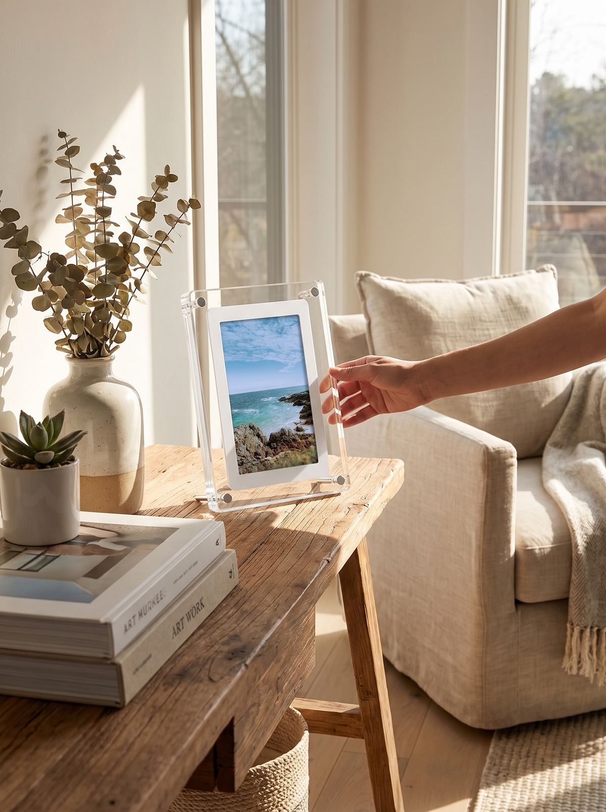 Modern Digital Frame For Memories